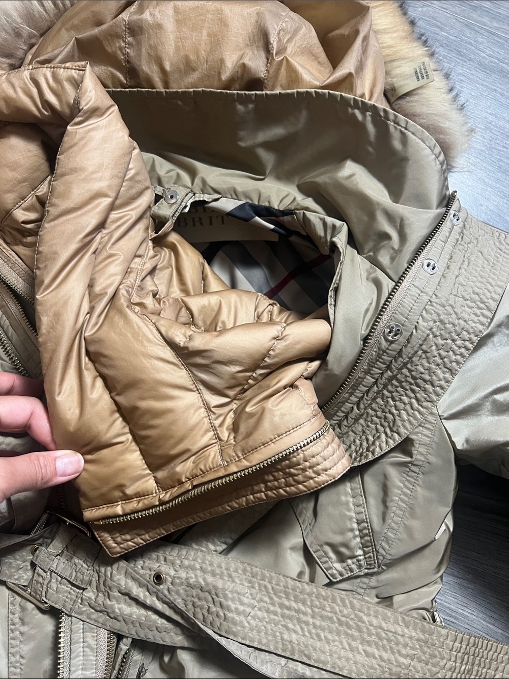 3-in 1 Burberry Beige/Tan Quilted Hooded Belted Parka with Faux Fur Trim - Picture 8 of 16